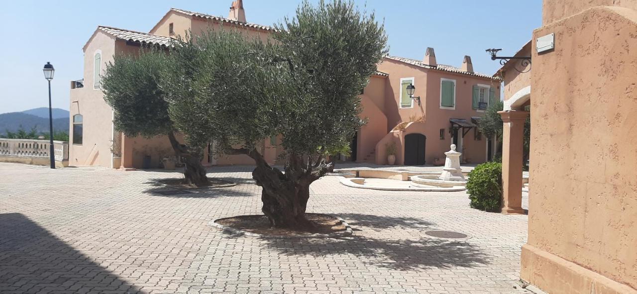 Vacance Location Mer Piscine Var Sud Terrasse Les Issambres Eksteriør bilde
