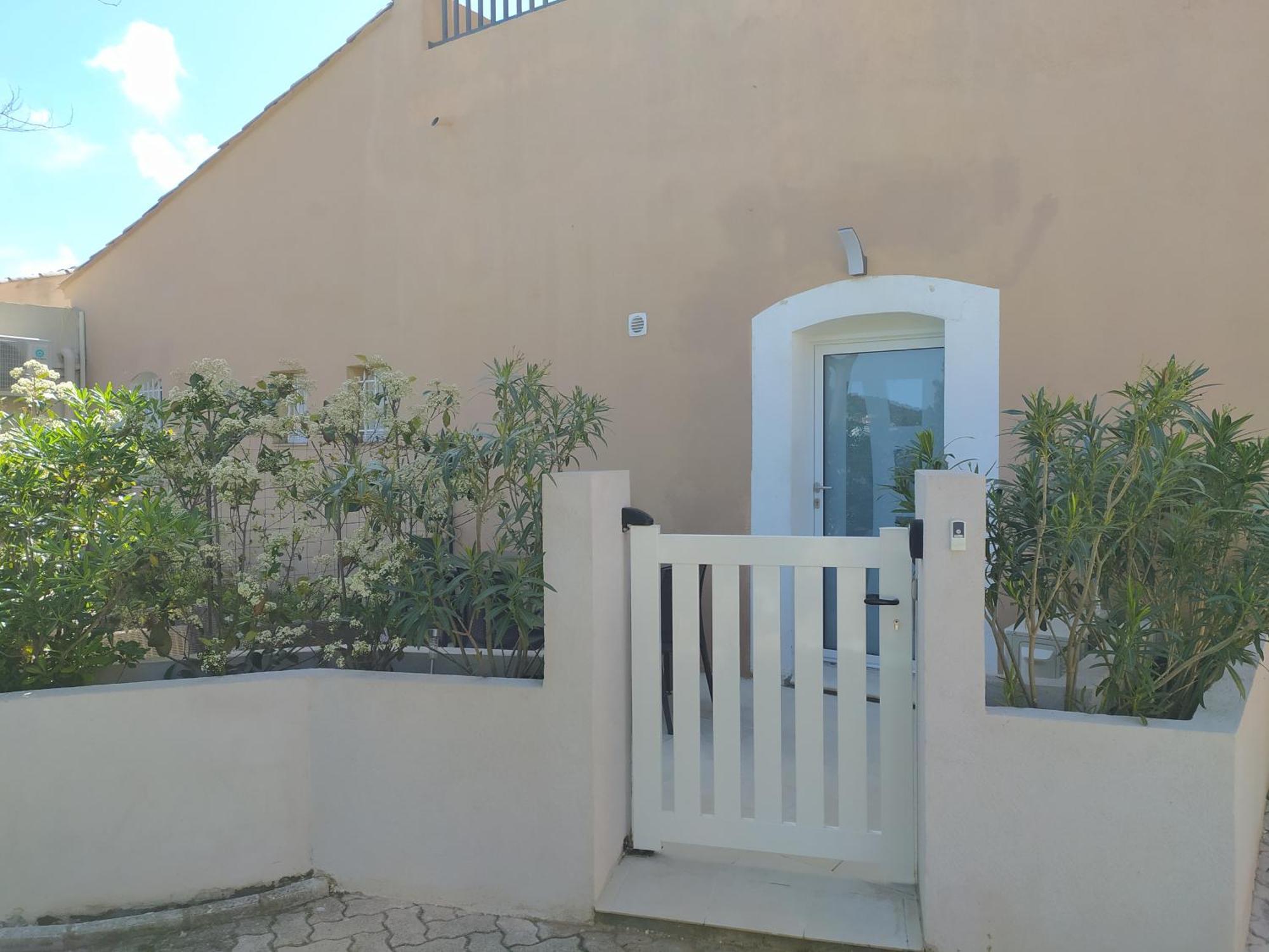 Vacance Location Mer Piscine Var Sud Terrasse Les Issambres Eksteriør bilde